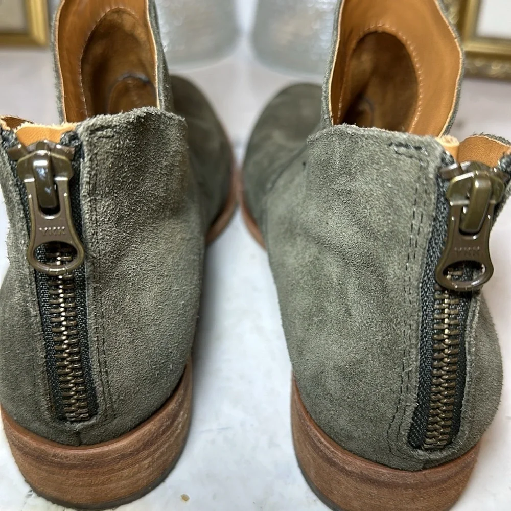 Kork- Ease women’s green suede Ryder Chelsea Boot size 7M